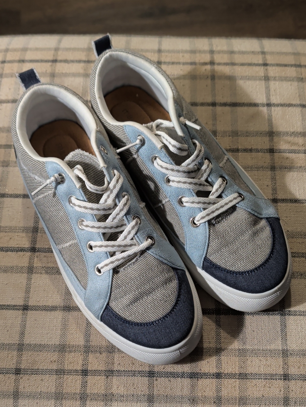 Women's Slip On Sneakers